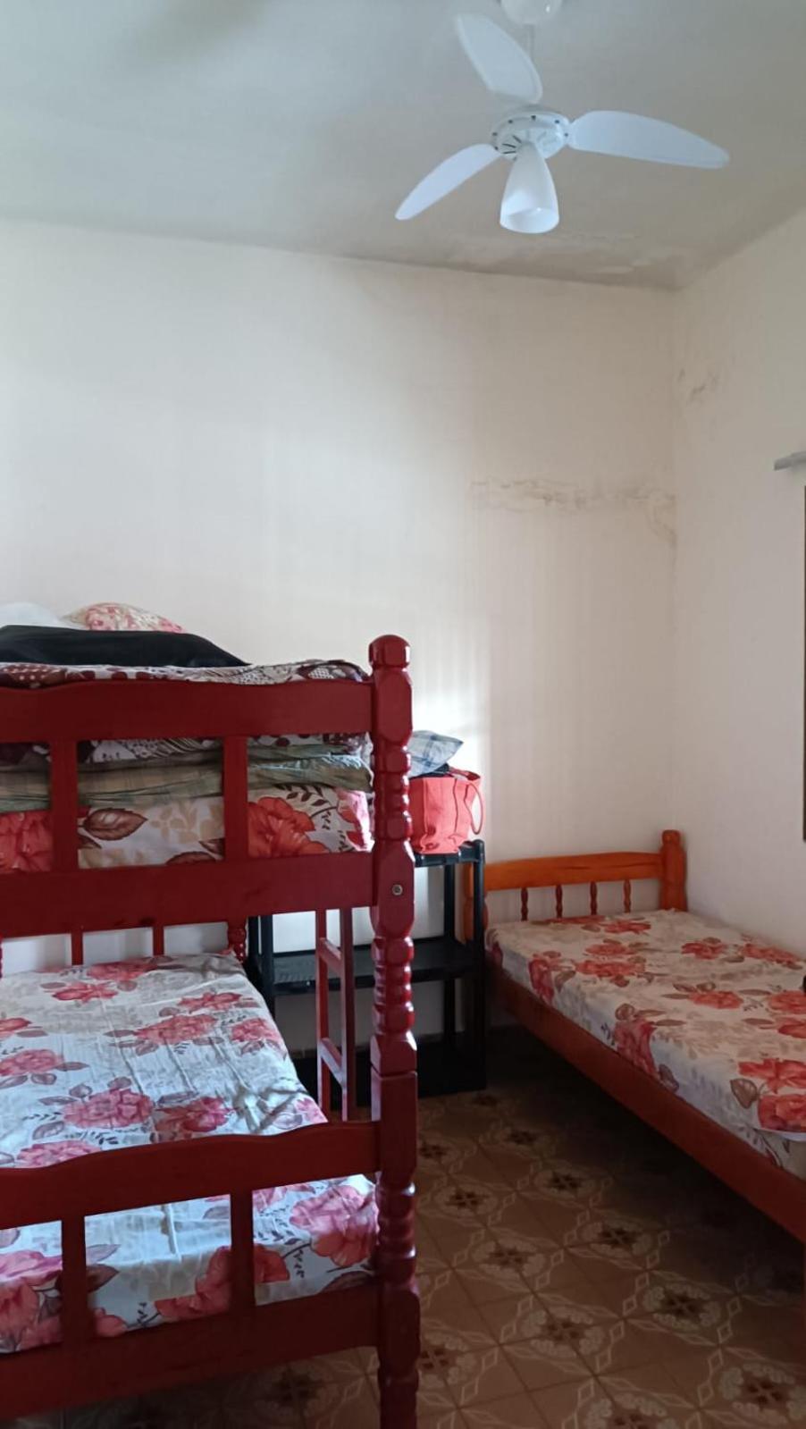 Вилла Casa Para Temporada Na Praia Grande Aprox 100 Mts Da Praia Экстерьер фото
